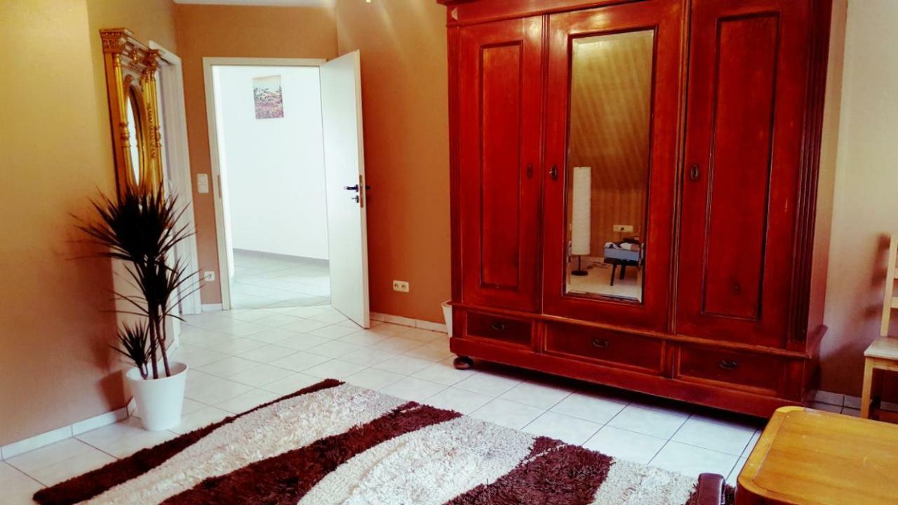 White House 'Privatzimmer' Mannheim Zewnętrze zdjęcie